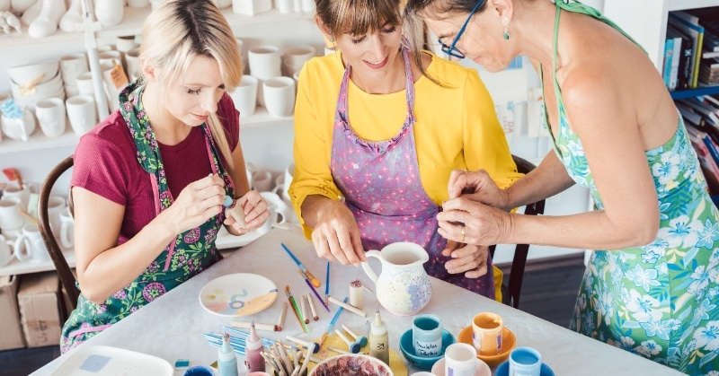 סדנאות צביעה עם ערך מוסף: Color Cafe בלב תל אביב